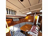 Oceanis 393 Clipper - Internal image