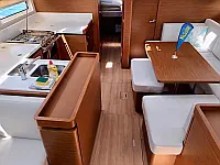 Sun Odyssey 490 - Internal image