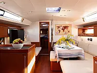 Oceanis 45 - Internal image