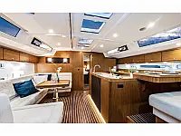 Bavaria Cruiser 56 - Internal image