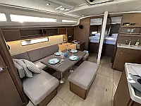 Oceanis 40.1 - Internal image