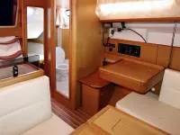 SUN ODYSSEY 36i - Internal image