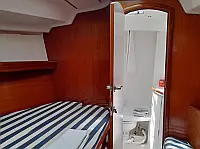 Oceanis 393 - Internal image