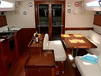 Oceanis 50 - Internal image