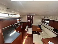 Oceanis 45 - Internal image