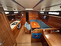 Bavaria 42 Cruiser - Internal image