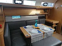 Dufour 460 GL - Internal image