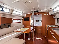 Oceanis 38.1 - Internal image