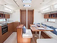 Oceanis 46.1 - Internal image