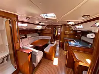 Bavaria 49 - Internal image