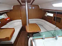 Sun Odyssey 36i - Internal image