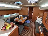 Bavaria C45 (5 cab.) - Internal image