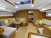 Sun Odyssey 519 /4cab - Internal image