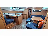 Bavaria Cruiser 51 - Internal image