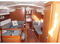 Oceanis 37 - Internal image