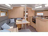 Oceanis 38 - Internal image