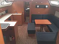 Bavaria Cruiser 51 - Internal image