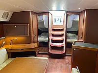 Oceanis 45 - Internal image