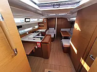 Sun Odyssey 410 - Internal image