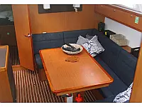 Bavaria Cruiser 46 - Internal image