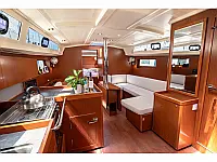 Oceanis 41.1 - Internal image