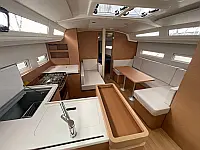 Sun Odyssey 410 - Internal image