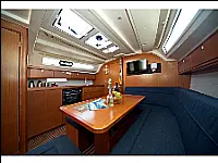 Bavaria Cruiser 41 - Internal image