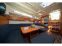 Bavaria Cruiser 41 - Internal image