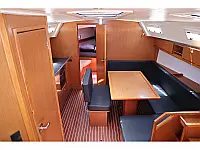 Bavaria Cruiser 40 - Internal image