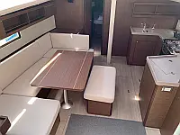 Oceanis 40.1 - Internal image