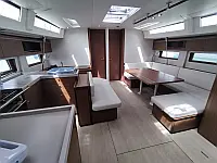 Oceanis 51.1 - Internal image