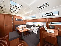 Bavaria Cruiser 41 - Internal image