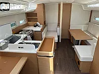 Sun Odyssey 410 - Internal image