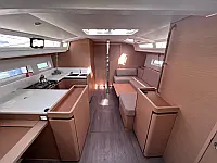 Sun Odyssey 440 - Internal image